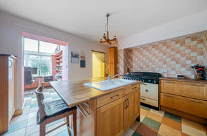 Photo 14- click for photo gallery